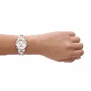 723763333016-2.webp