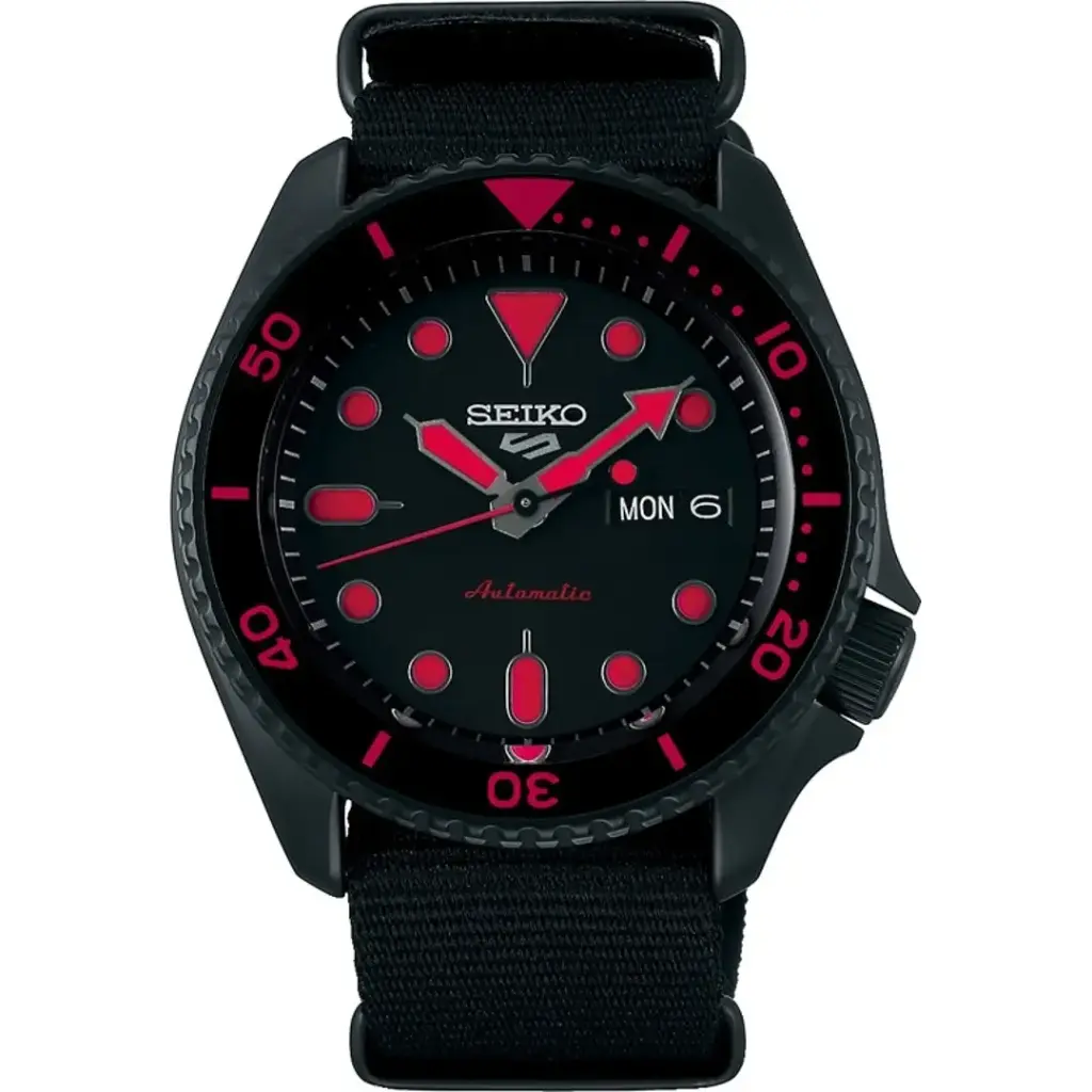 Seiko 5 Sports Street Automatique Day-Date Watch