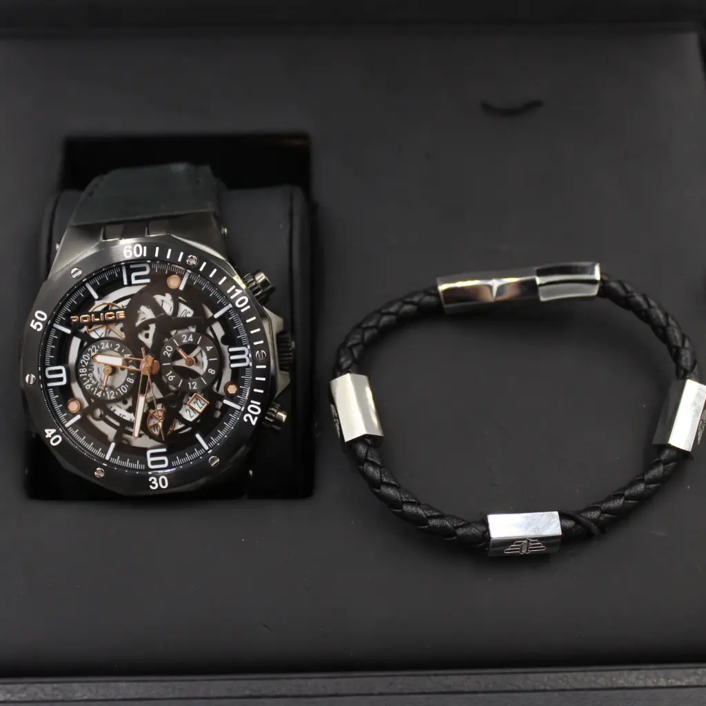 POLICE MENS WATCH+BERCELET (2PCS SET)  PEJL2506025