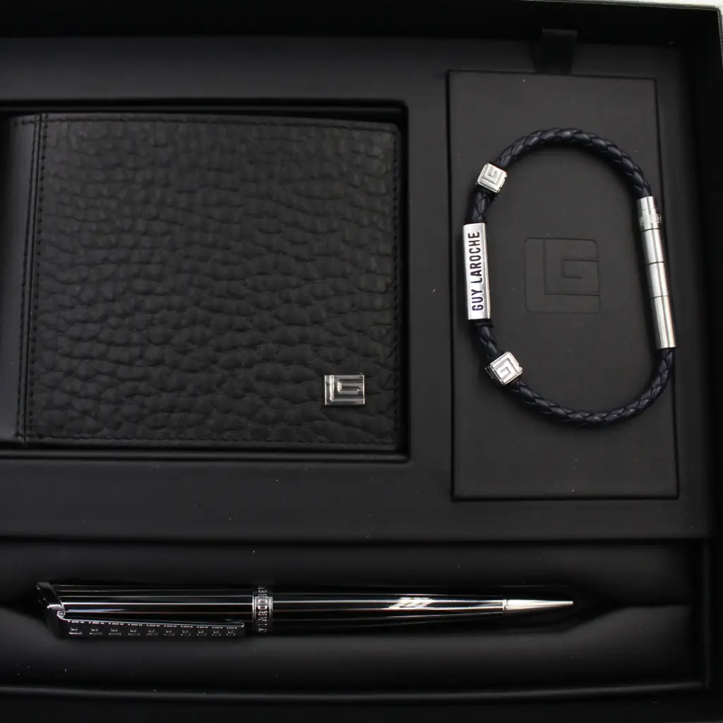 GUY LAROCHE PEN + WALLET + BRACELET SET GLRB000501
