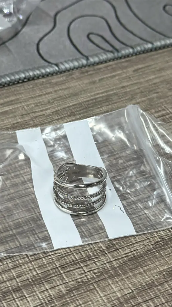 RING RIN008