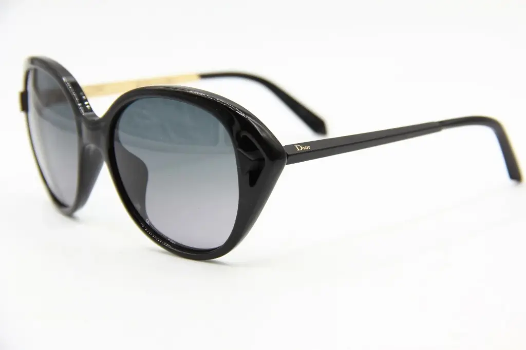 CHRISTIAN DIOR SUNGLASS GVBHD 135