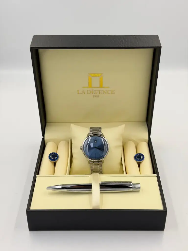 LA DEFENCE WATCH SET
