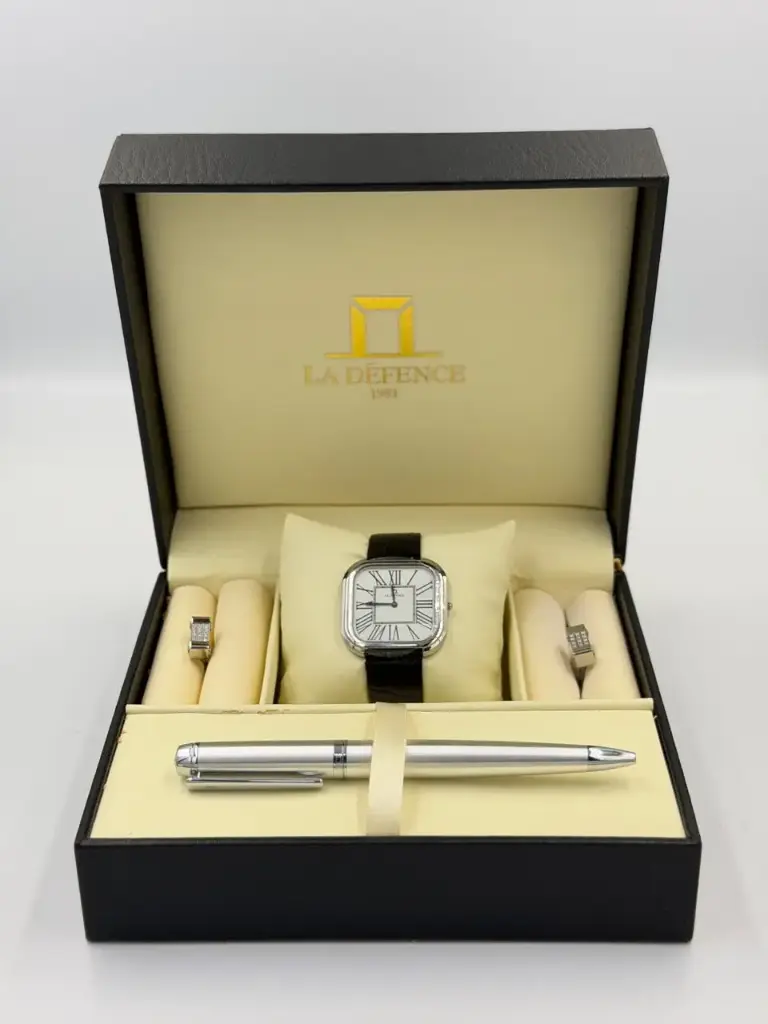 LA DEFENCE WATCH SET
