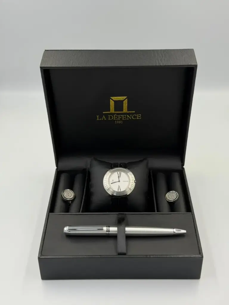 LA DEFENCE WATCH SET