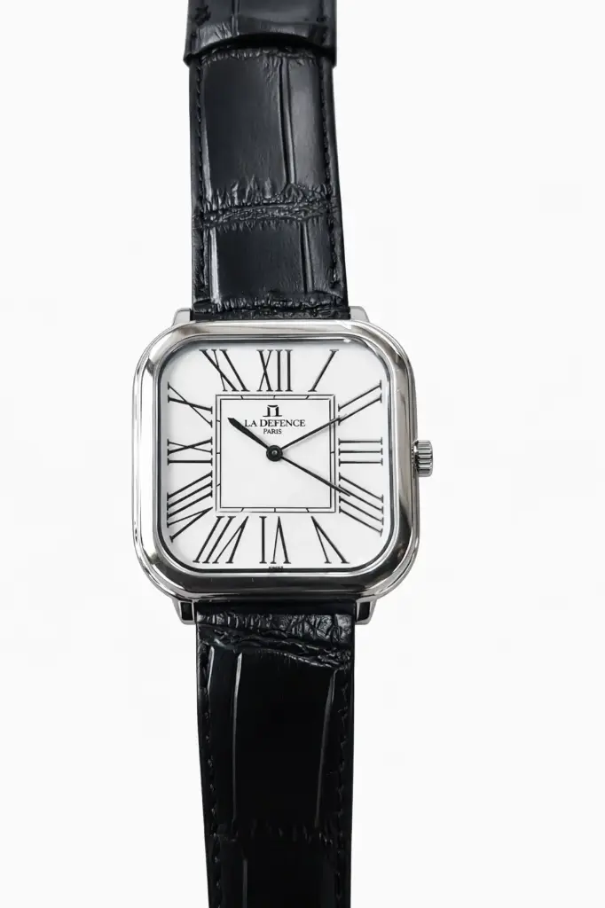 LA DEFENCE WATCH