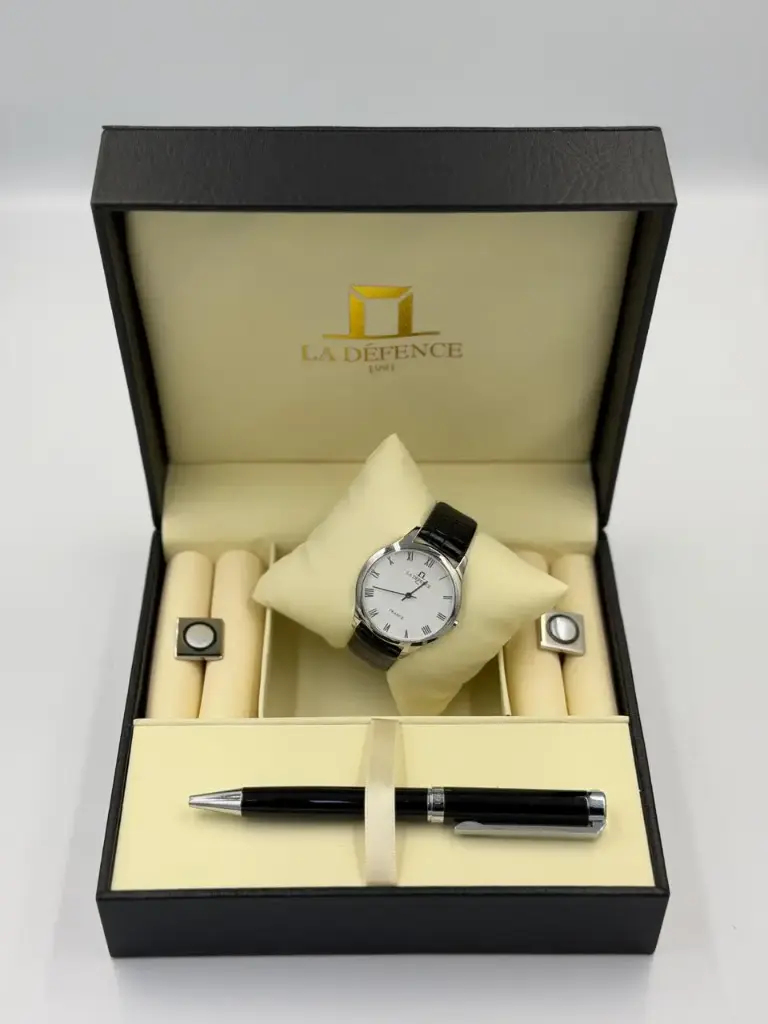 LA DEFENCE WATCH SET
