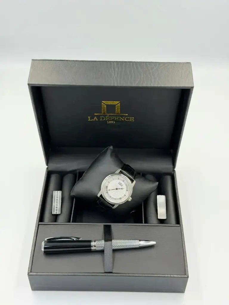 LA DEFENCE WATCH SET 