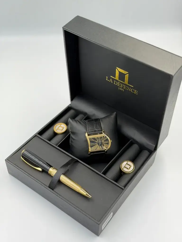 LA DEFENCE WATCH SET 
