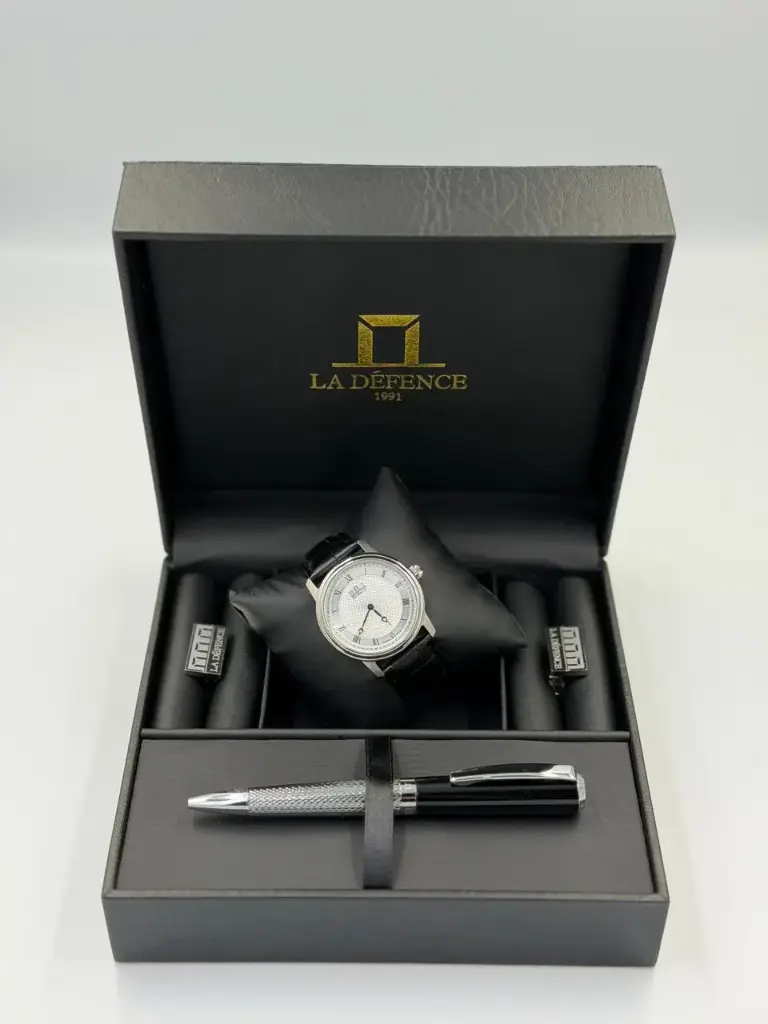 LA DEFENCE WATCH SET
