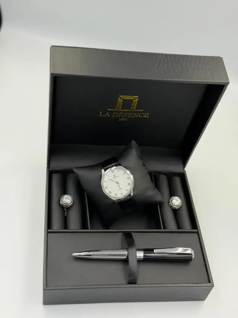 LA DEFENCE WATCH SET 