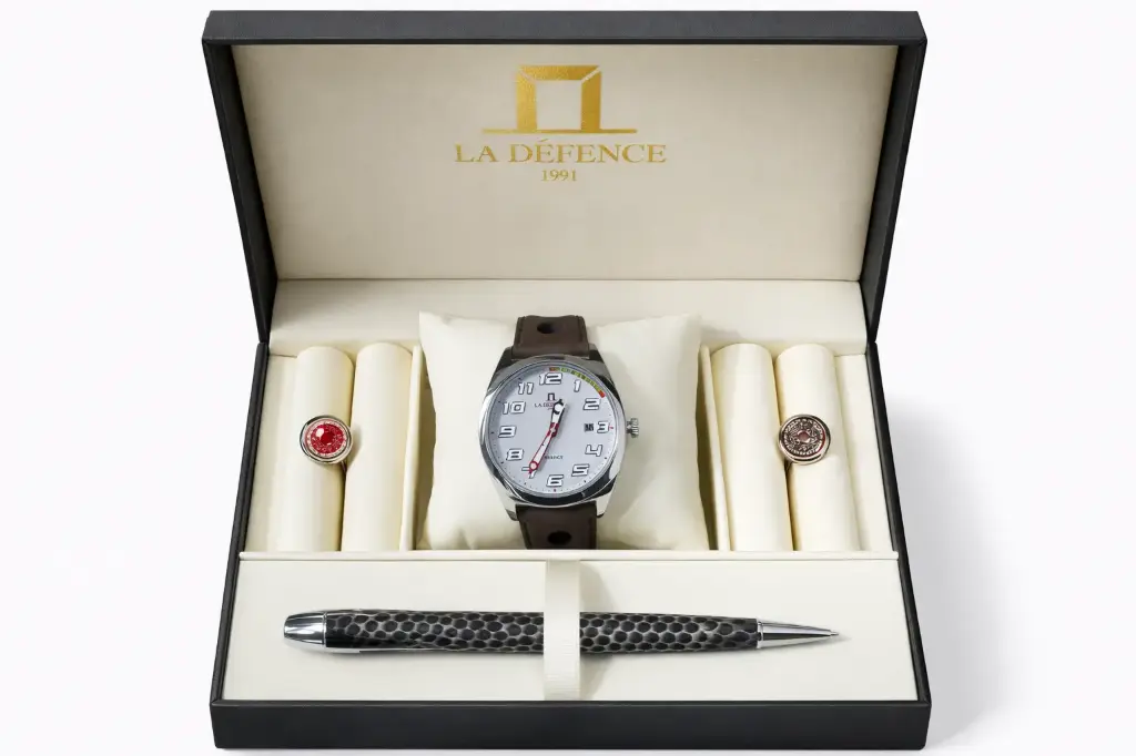LA DEFENCE WATCH SET