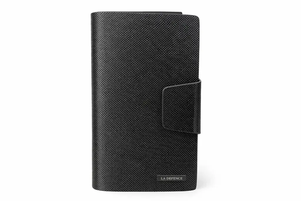 LA DEFENCE WALLET