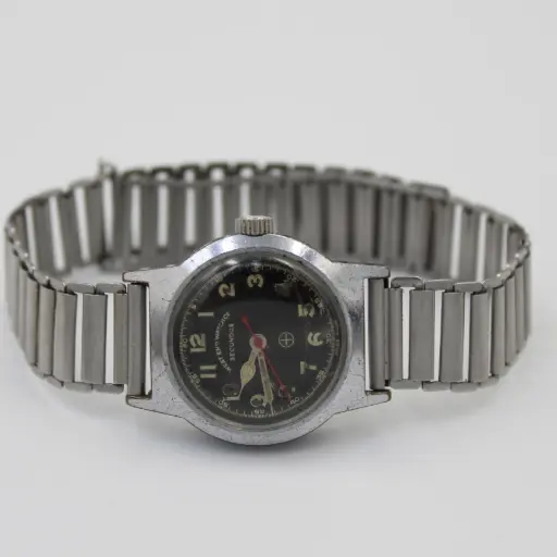 [002] WEST END WATCH 002