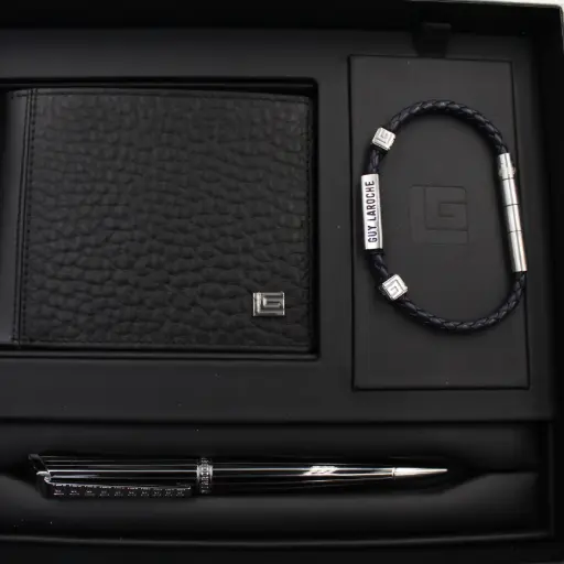 [GLRB000501] GUY LAROCHE PEN + WALLET + BRACELET SET GLRB000501