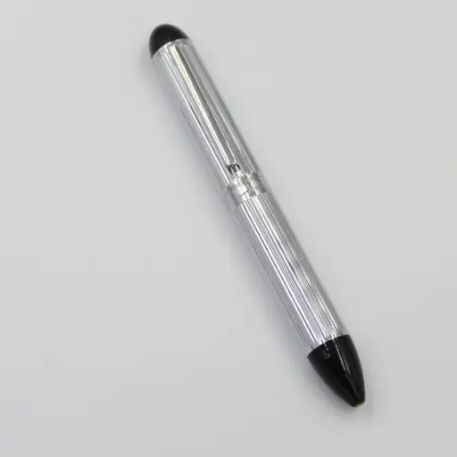 [NR0044] NINA RICCI PEN NR0044