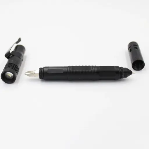 MULTIFUNCTIONAL TACTICAL TOOLS 