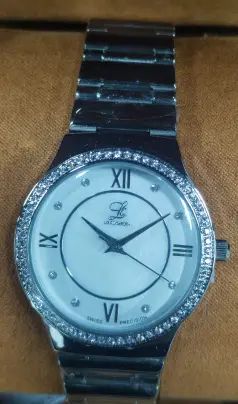 [9854L] LOUIS CARDIN (W) WATCH 