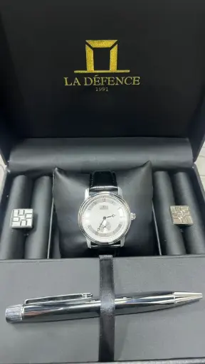 LA DEFENCE WATCH SET 