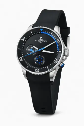[LAD0043] LA DEFENCE WATCH