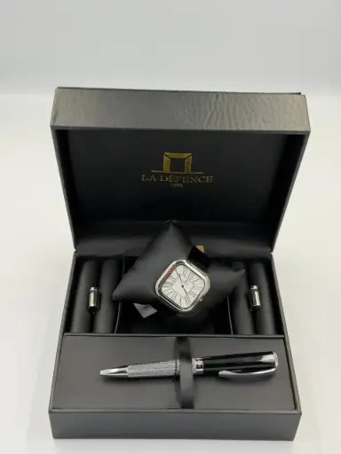 LA DEFENCE WATCH SET  