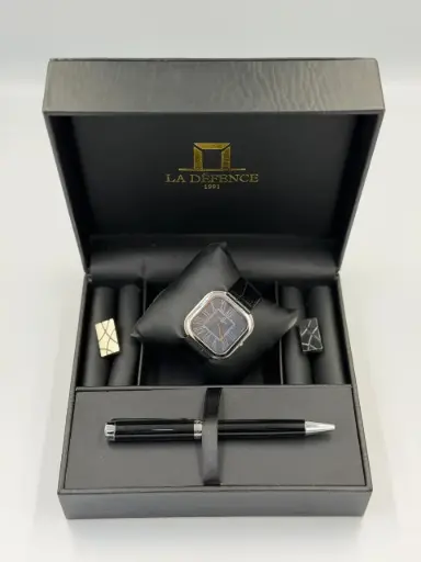 LA DEFENCE WATCH SET  